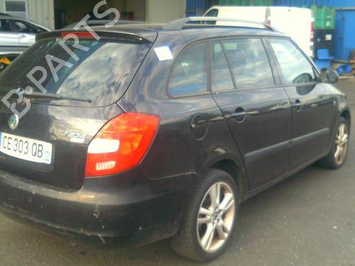 Left taillight SKODA FABIA II Combi (545) 1.9 TDI | BP37310507C34 - Image 4