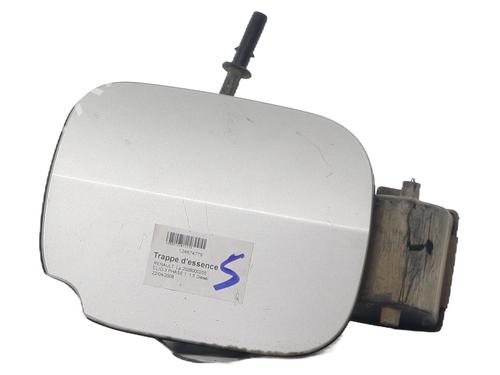 fuel-flap-renault-clio-iii-br01-cr01-2005-2006-2007-2008-2009-2010-2011-2012-2013-2014-37346315 main image