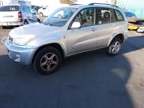 Brugte TOYOTA RAV 4 II (_A2_) 2.0 D 4WD (CLA20_, CLA21_, CLA20R, CLA21R) 4798091