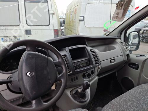 Right front seat RENAULT TRAFIC II Van (FL) 2.0 dCi 90 (FL0H, FL00, FL01, FL0M, FL0P, FL0S) | BP38596680C16 - Image 13