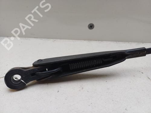 Used Front windshield wiper arm Front windshield wiper arm 37321660 37321660