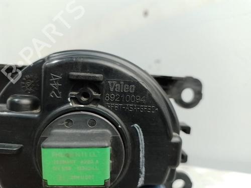 Used Right front fog light Right front fog light 37315549 37315549