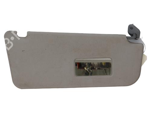 Used Right sun visor Right sun visor 37330119 37330119