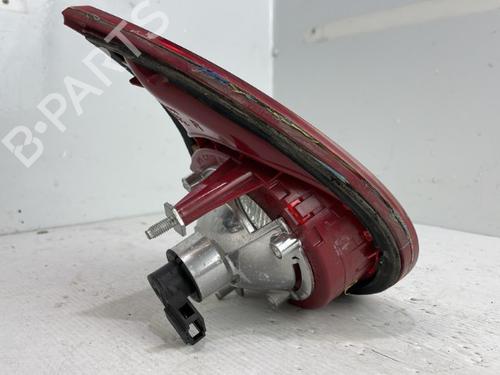 right-tailgate-light-vw-golf-v-1k1-2003-2004-2005-2006-2007-2008-2009-2010-37298382 main image