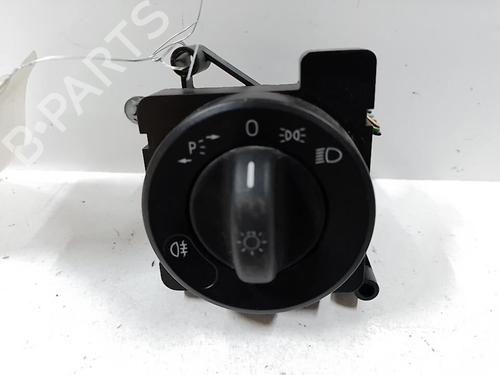 Licht Schakelaar Licht Schakelaar VW CRAFTER 30-50 Van (2E_) 2.0 TDI (140 hp) 37306231 37306231