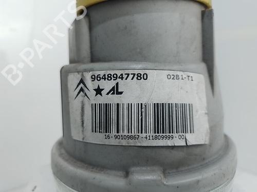Used Right front fog light Right front fog light 37316420 37316420