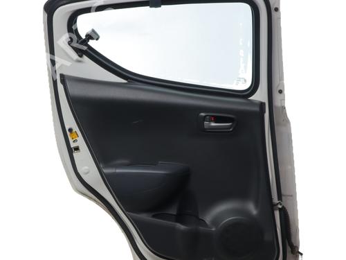 Used Left rear door Left rear door 37531778 37531778