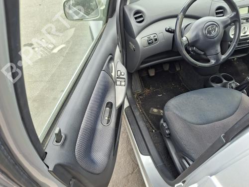 Left front window switch TOYOTA YARIS (_P1_) 1.4 D-4D (NLP10_, NLP10R) | BP37347574I27 - Image 11