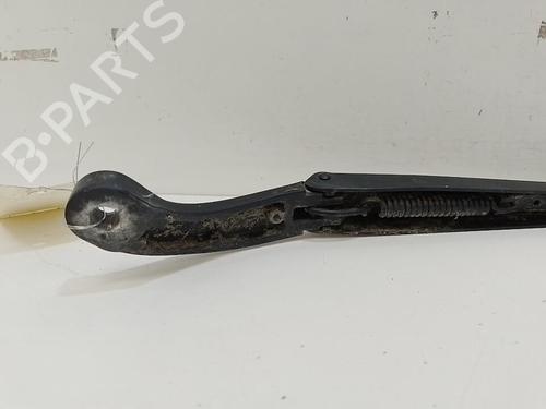 Used Front windshield wiper arm Front windshield wiper arm 37314841 37314841
