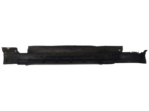 Used Left sideskirt Left sideskirt 38440526 38440526
