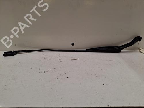 Used Front windshield wiper arm Front windshield wiper arm 37328654 37328654