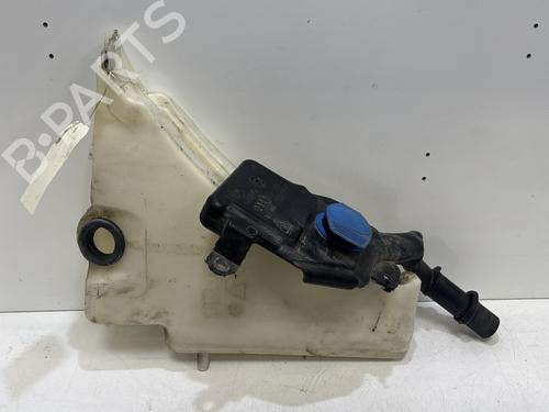 Used Windscreen washer tank Windscreen washer tank 37620349 37620349