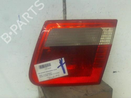 right-tailgate-light-bmw-3-touring-e46-1999-2000-2001-2002-2003-2004-2005-37299724 main image