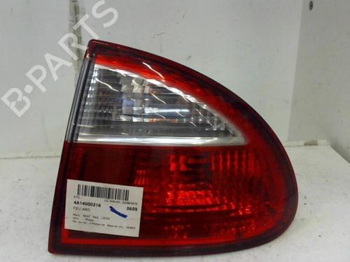 Used Right taillight Right taillight 37296261 37296261
