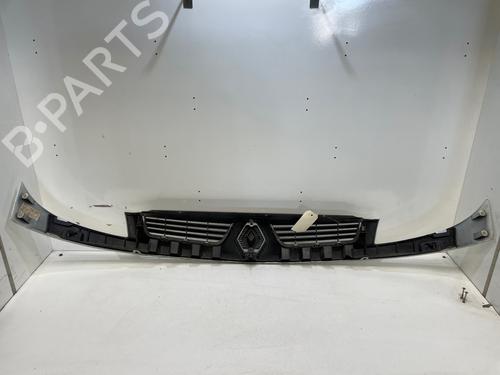 Used Grille Grille 37617417 37617417