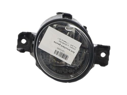 left-front-fog-light-nissan-pulsar-hatchback-c13-2014-37349531 main image