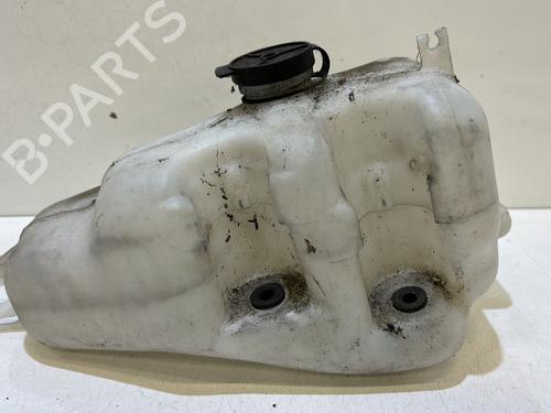 Used Windscreen washer tank Windscreen washer tank 37622548 37622548