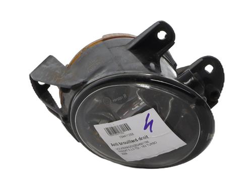 right-front-fog-light-vw-passat-b6-3c2-2005-2006-2007-2008-2009-2010-2011-37331854 main image