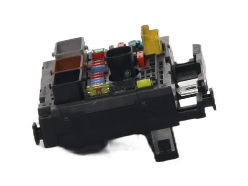 Fuse box CITROËN C5 III (RD_) 1.6 HDi 115 (RD9HRA, RD9HLA, RD9HL0) | BP37327390E1 - Image 2