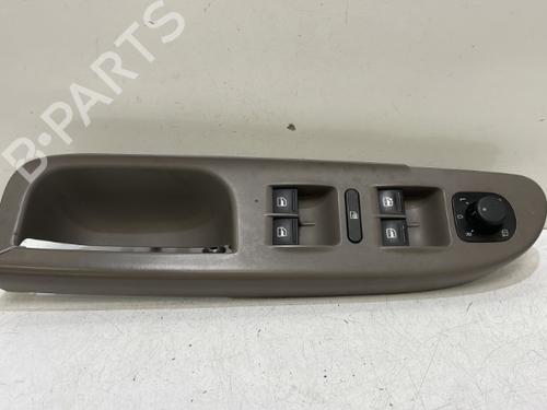 left-front-window-switch-vw-passat-b6-variant-3c5-2005-2006-2007-2008-2009-2010-2011-37322208 main image