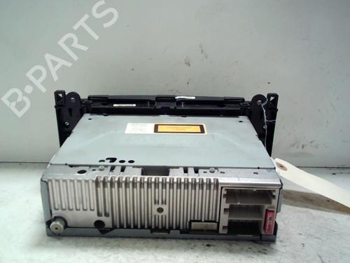 radio-mercedes-benz-a-class-w169-2004-2005-2006-2007-2008-2009-2010-2011-2012-37304418 main image