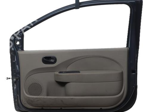 Dør højre fortil Dør højre fortil RENAULT TWINGO II (CN0_) 1.2 16V (CN0K, CN0V, CN0A) (76 hp) 39889902 39889902