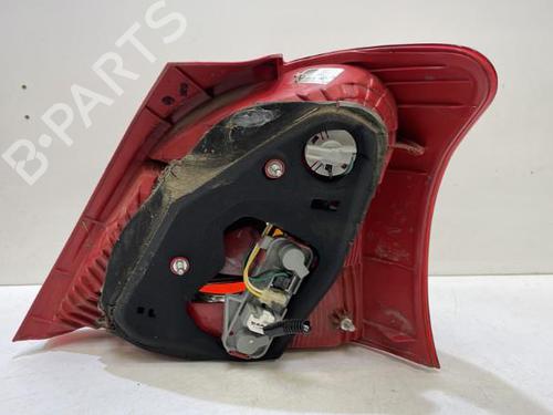 left-taillight-toyota-yaris-_p9_-2005-2006-2007-2008-2009-2010-2011-2012-2013-2014-37320018 main image