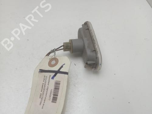 Right front indicator VW BORA I (1J2) 1.6 | BP37300023C33 - Image 3