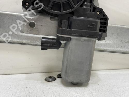 front-right-window-mechanism-renault-trafic-iii-van-fg_-2014-37322373 main image