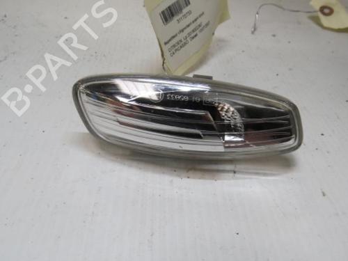 Used Right front indicator Right front indicator 37303208 37303208