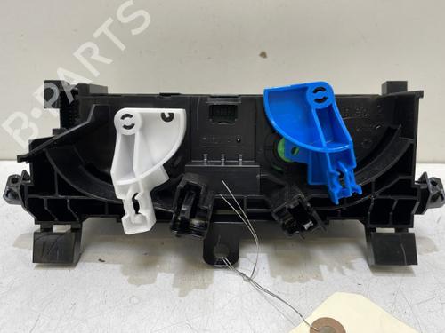 Used Climate control Climate control 37322371 37322371