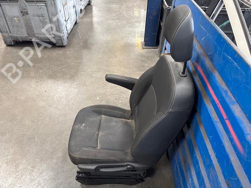 Left front seat RENAULT TRAFIC III Van (FG_) 1.6 dCi 145 (FGMG) | BP38605529C15 - Image 4