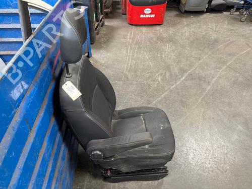 Left front seat RENAULT TRAFIC III Van (FG_) 1.6 dCi 145 (FGMG) | BP38605529C15 - Image 6