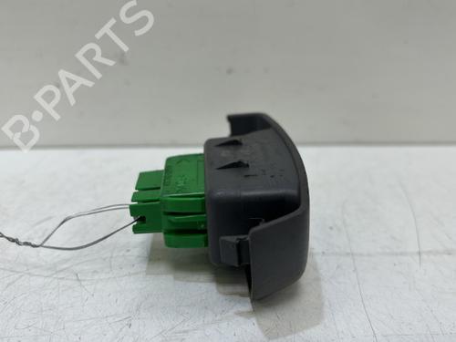 Used Left front window switch Left front window switch 37324026 37324026