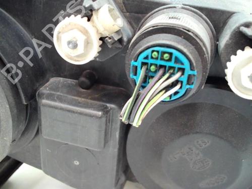 left-headlight-lancia-ypsilon-843_-2003-2004-2005-2006-2007-2008-2009-2010-2011-37306244 main image