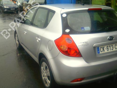 Left taillight KIA CEE'D Hatchback (ED) 1.6 CRDi 115 | BP37306883C34 - Image 5