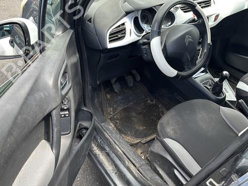 Rear right seatbelt CITROËN C3 II (SC_) 1.0 VTi 68 | BP37336239I28 - Image 7
