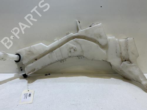 Used Windscreen washer tank Windscreen washer tank 37622523 37622523
