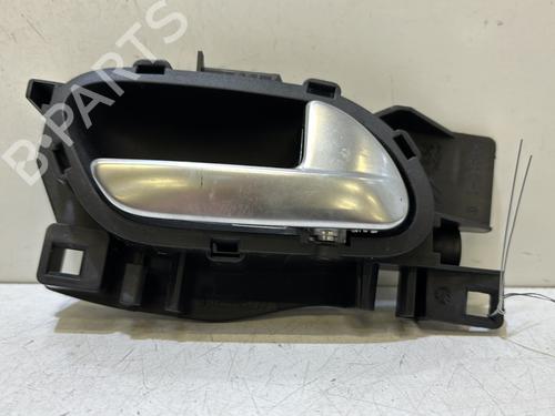 Used Rear right interior door handle Rear right interior door handle 37326403 37326403