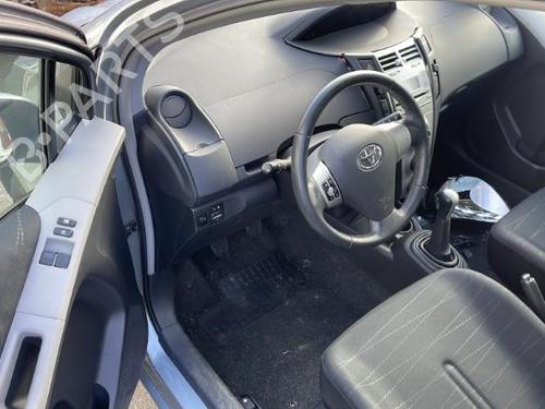 Left front window switch TOYOTA YARIS (_P9_) 1.3 VVT-i (SCP90_, SCP90R) | BP37320020I27 - Image 9