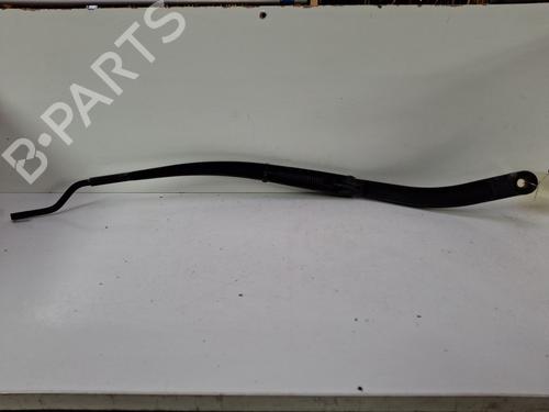 Used Front windshield wiper arm Front windshield wiper arm 37324508 37324508