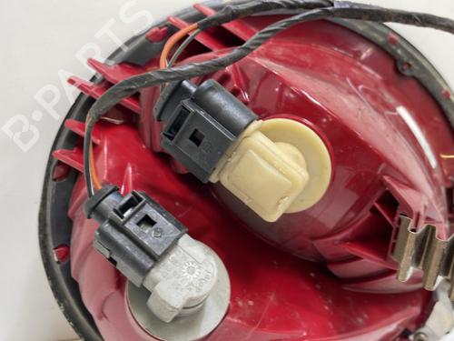 left-taillight-vw-new-beetle-9c1-1c1-1998-1999-2000-2001-2002-2003-2004-2005-2006-2007-2008-2009-2010-2011-2012-37321903 main image