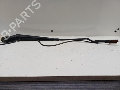Used Front windshield wiper arm Front windshield wiper arm 37321749 37321749