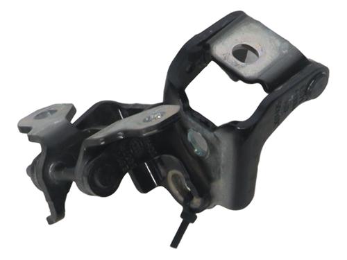 hingedoor-check-strap-renault-megane-iv-hatchback-b9amn_-2015-37347378 main image