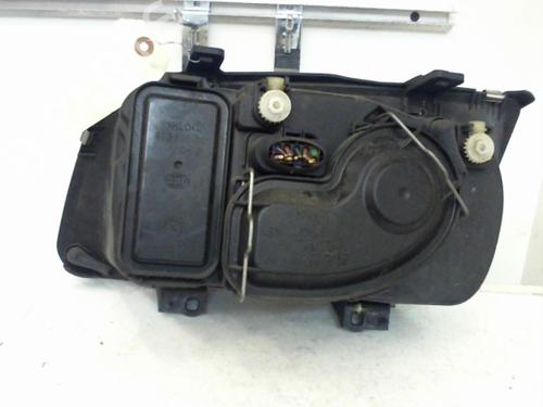 right-headlight-vw-bora-i-1j2-1998-1999-2000-2001-2002-2003-2004-2005-2006-2007-2008-2009-2010-2011-2012-2013-37300022 main image