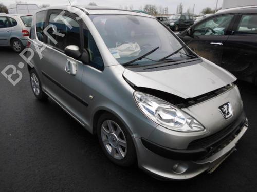 Left taillight PEUGEOT 1007 (KM_) 1.4 HDi | BP37296390C34 - Image 7