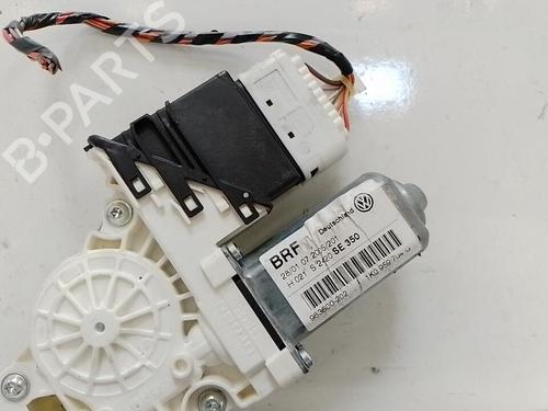 Vindusheismekanisme høyre bak Vindusheismekanisme høyre bak SEAT LEON (1P1) 1.9 TDI (105 hp) 37314945 37314945