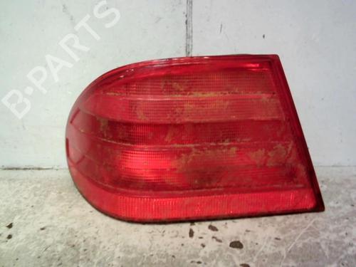 Used Left taillight Left taillight 37305346 37305346
