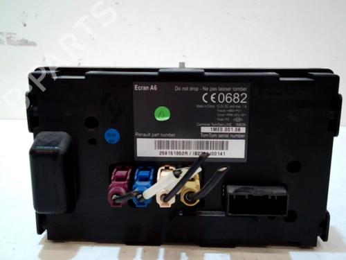 display-monitor-renault-master-iii-van-fv-2010-37308095 main image