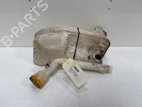 Used Windscreen washer tank Windscreen washer tank 37531716 37531716